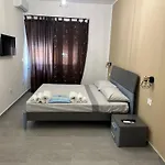 Nathouse * Villafranca Tirrena