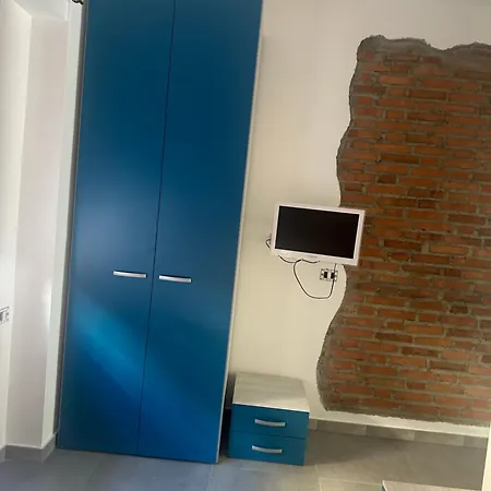 Nathouse *