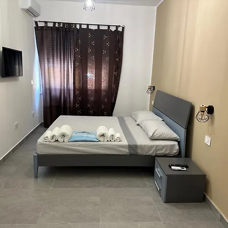 Nathouse * Villafranca Tirrena